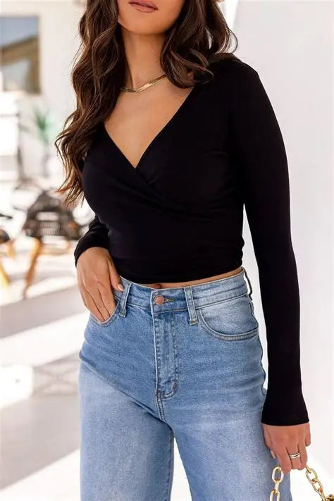 Chic Flare Sleeve Criss-Cross Crop Top