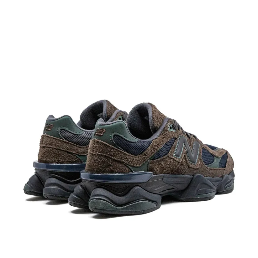 NB 9060 Dark Earth