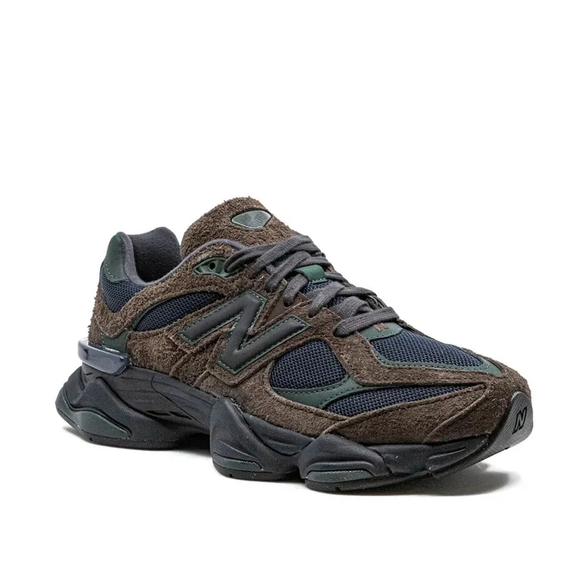 NB 9060 Dark Earth