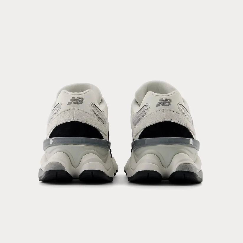 NB 9060 Black / Reflection Low Top Sneakers